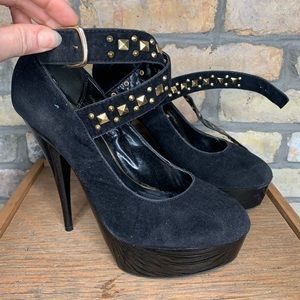 Shoedazzle Black & Gold Platform Pumps